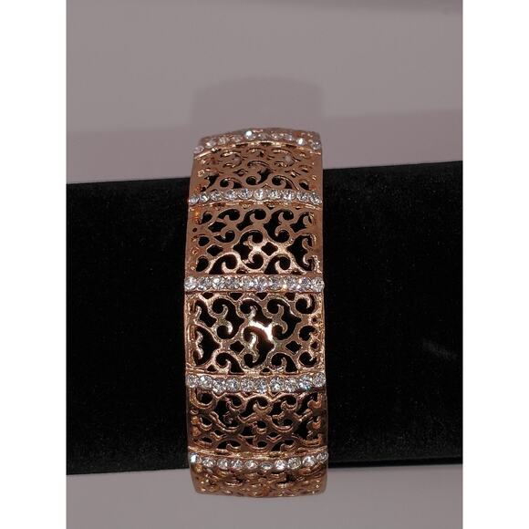 🍭3 for 20 - Gold Tone Filigree Clasp Bracelet Rhinestones 7" Sparkle Pretty - Picture 2 of 9